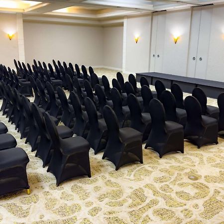 Best Western Plus Palm Beach Gardens Hotel & Suites And Conference Ct Bagian luar foto
