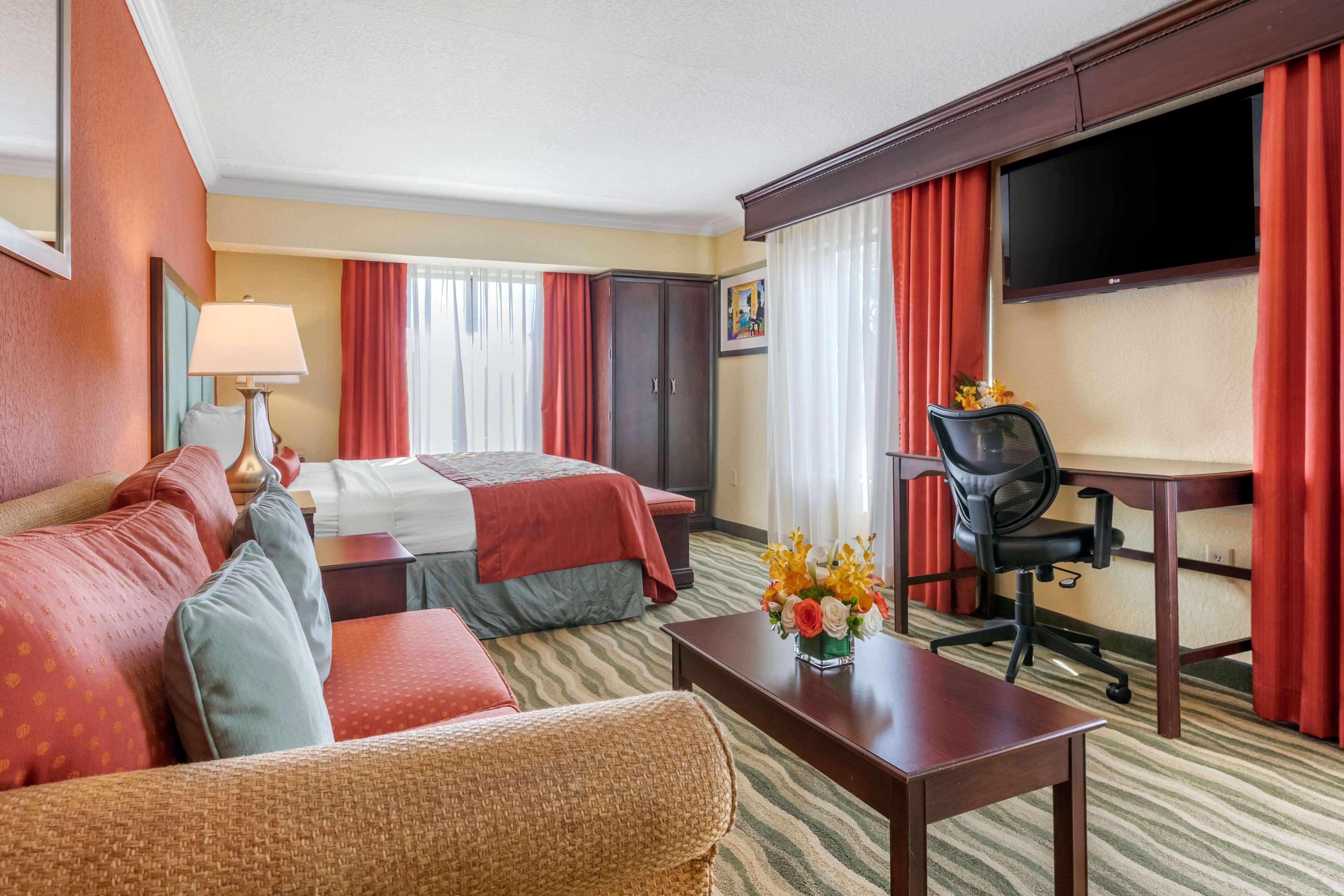 Best Western Plus Palm Beach Gardens Hotel & Suites And Conference Ct Bagian luar foto